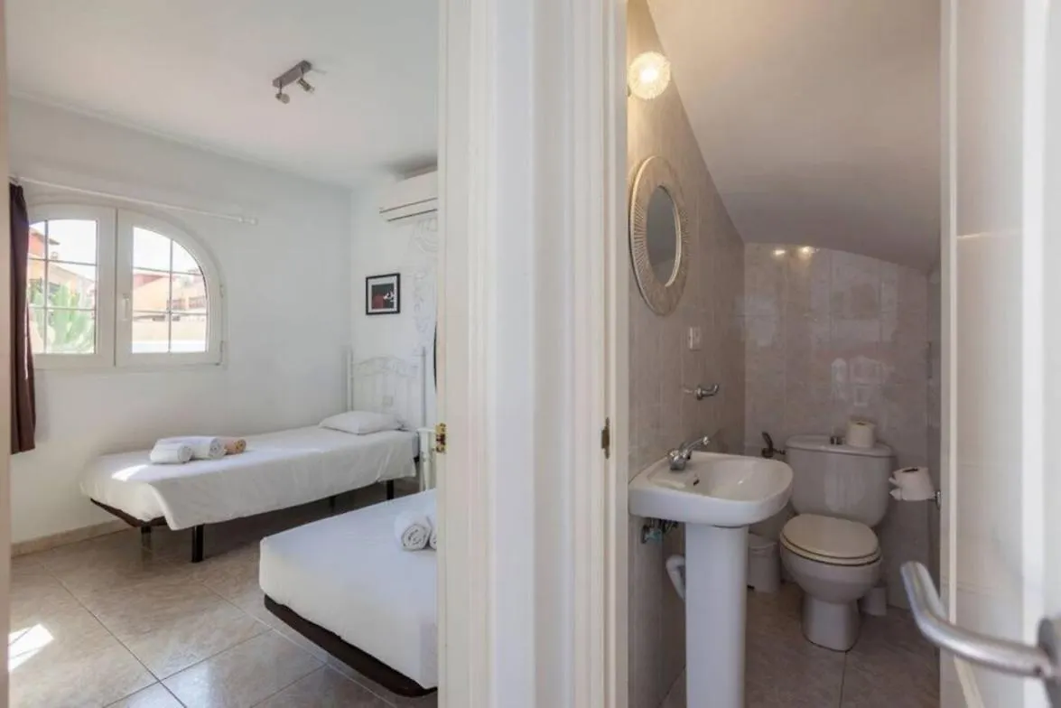 Corralejo Beach Villa Tierra- Sea View, Private Pool, Bbq & Wifi By Amazzzing Travel